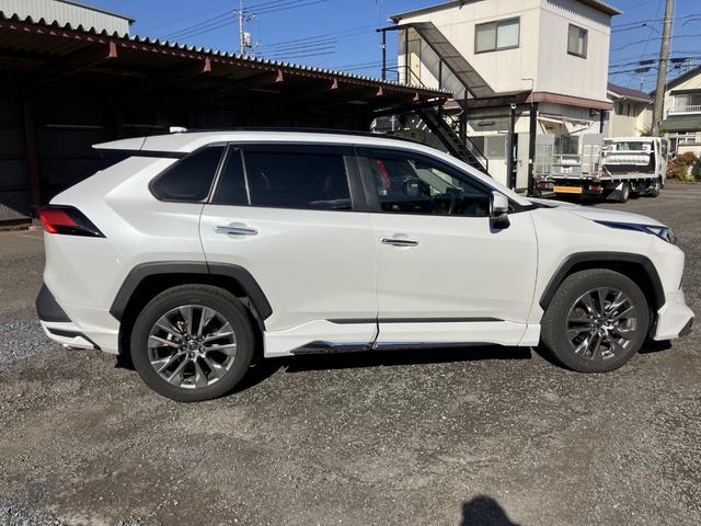 RAV4 G Zパッケージ モデリスタエアロ・クールシャインキット/10.5インチ純正ナビ/全周囲カメラ/1オーナー/当社買取車両(4枚目)
