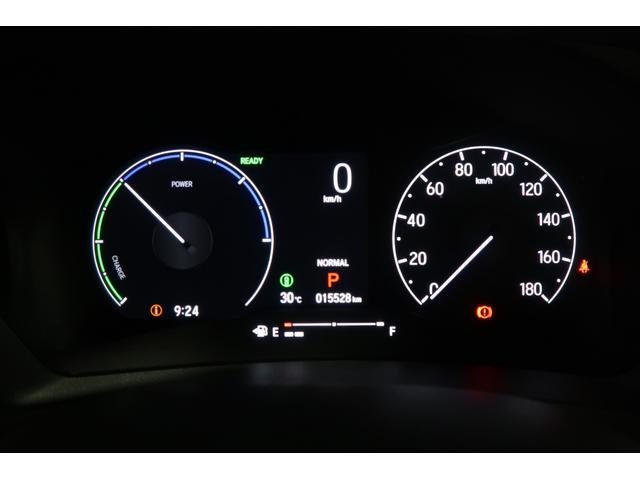 ヴェゼル ｅ：ＨＥＶＺ　認定中古車　ワンオーナー　追突軽減グレーキ　禁煙車　　コネクトナビ　リヤカメラ　ＥＴＣ　　スマキ　Ｐトランク　フルオートエアコン　　両席エアバック　　　ＬＥＤランプ　ソナー　クルーズＣ（11枚目）