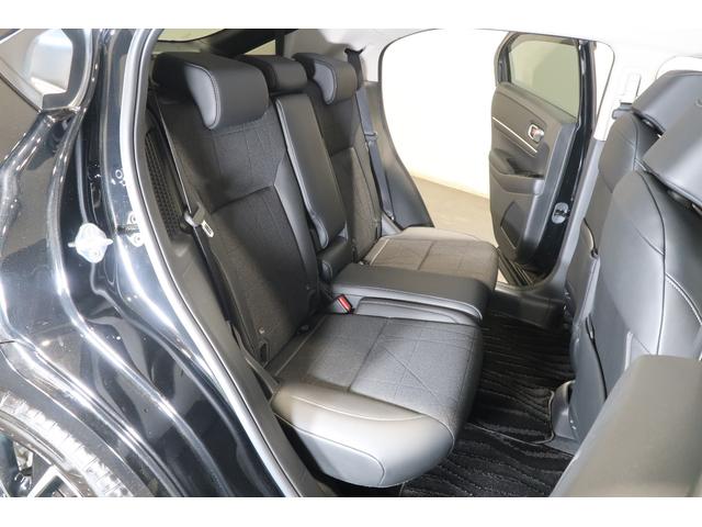 ヴェゼル ｅ：ＨＥＶＺ　認定中古車　ワンオーナー　追突軽減グレーキ　禁煙車　　コネクトナビ　リヤカメラ　ＥＴＣ　　スマキ　Ｐトランク　フルオートエアコン　　両席エアバック　　　ＬＥＤランプ　ソナー　クルーズＣ（17枚目）