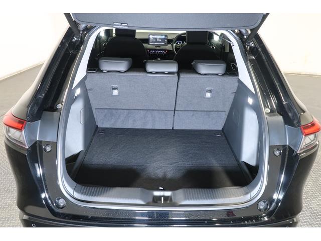 ヴェゼル ｅ：ＨＥＶＺ　認定中古車　ワンオーナー　追突軽減グレーキ　禁煙車　　コネクトナビ　リヤカメラ　ＥＴＣ　　スマキ　Ｐトランク　フルオートエアコン　　両席エアバック　　　ＬＥＤランプ　ソナー　クルーズＣ（18枚目）