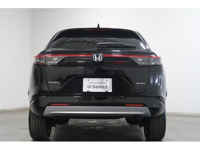 ヴェゼル ｅ：ＨＥＶＺ　認定中古車　ワンオーナー　追突軽減グレーキ　禁煙車　　コネクトナビ　リヤカメラ　ＥＴＣ　　スマキ　Ｐトランク　フルオートエアコン　　両席エアバック　　　ＬＥＤランプ　ソナー　クルーズＣ（21枚目）