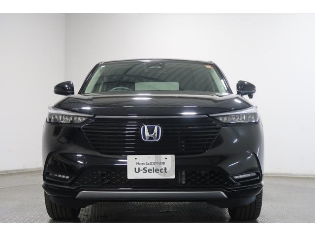 ヴェゼル ｅ：ＨＥＶＺ　認定中古車　ワンオーナー　追突軽減グレーキ　禁煙車　　コネクトナビ　リヤカメラ　ＥＴＣ　　スマキ　Ｐトランク　フルオートエアコン　　両席エアバック　　　ＬＥＤランプ　ソナー　クルーズＣ（22枚目）