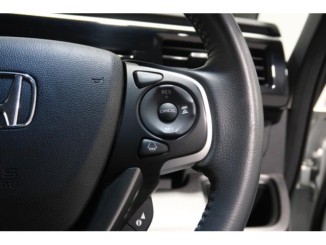ステップワゴンスパーダ スパーダホンダセンシング 認定中古車 ワンオーナー 禁煙車 追突軽減ブレーキ リヤ席モニター ナビ リヤカメラ 前後ドラレコ ETC2.0 ワンオーナ- リアオートエアコン 地デジ LEDヘッドライト 横滑り防止システム(15枚目)