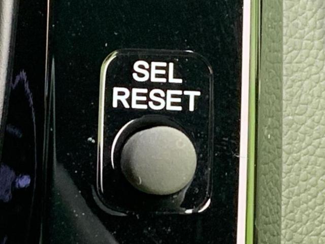 ＷＥＣＡＲＳでは各商談席に大型モニターをご用意しております！見やすい大画面でゆったりと全国の在庫をご覧いただけます！是非ご来店お待ちしております！