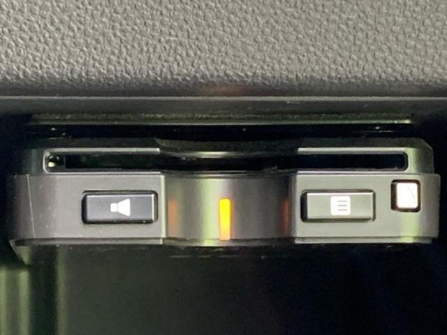 タント カスタムＲＳトップエディションＳＡ３　新品タイヤ／保証書／純正　８インチ　ＳＤナビ／スマートアシスト（トヨタ・ダイハツ）／両側電動スライドドア／シートヒーター　運転席／パノラマモニター／車線逸脱防止支援システム／シート　ハーフレザー（26枚目）