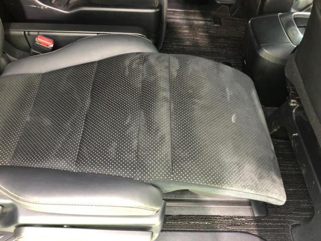 アルファード Sタイプゴールド 保証書/ディスプレイオーディオ+ナビ9インチ/フリップダウンモニター 純正 12.1インチ/デジタルインナーミラー/トヨタセーフティセンス/両側電動スライドドア/車線逸脱防止支援システム バックカメラ(29枚目)