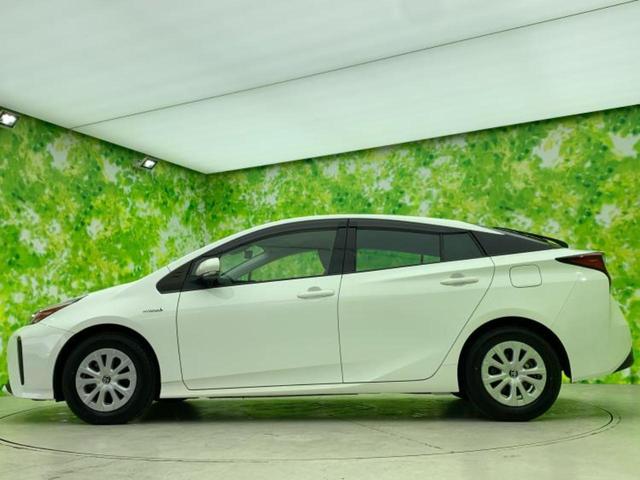 プリウス S 保証書/社外 メモリーナビ/トヨタセーフティセンス/車線逸脱防止支援システム/ドライブレコーダー 社外/ヘッドランプ LED/USBジャック/Bluetooth接続/ETC/EBD付ABS 禁煙車(2枚目)