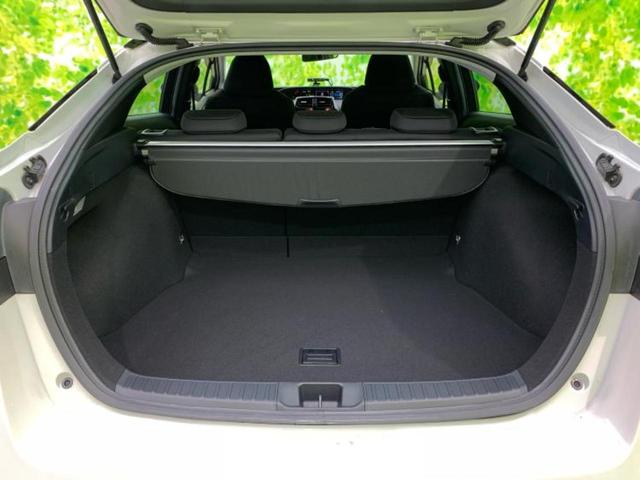 プリウス S 保証書/社外 メモリーナビ/トヨタセーフティセンス/車線逸脱防止支援システム/ドライブレコーダー 社外/ヘッドランプ LED/USBジャック/Bluetooth接続/ETC/EBD付ABS 禁煙車(8枚目)