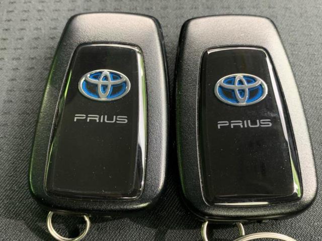 プリウス S 保証書/社外 メモリーナビ/トヨタセーフティセンス/車線逸脱防止支援システム/ドライブレコーダー 社外/ヘッドランプ LED/USBジャック/Bluetooth接続/ETC/EBD付ABS 禁煙車(31枚目)