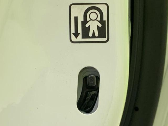 プリウス S 保証書/社外 メモリーナビ/トヨタセーフティセンス/車線逸脱防止支援システム/ドライブレコーダー 社外/ヘッドランプ LED/USBジャック/Bluetooth接続/ETC/EBD付ABS 禁煙車(41枚目)