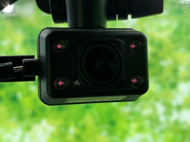 プリウス S 保証書/社外 メモリーナビ/トヨタセーフティセンス/車線逸脱防止支援システム/ドライブレコーダー 社外/ヘッドランプ LED/USBジャック/Bluetooth接続/ETC/EBD付ABS 禁煙車(50枚目)