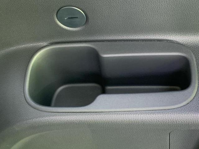 シエンタ ハイブリッドX トヨタセーフティセンス/電動スライドドア/車線逸脱防止支援システム/ヘッドランプ LED/USBジャック/EBD付ABS/横滑り防止装置/アイドリングストップ/クルーズコントロール/禁煙車(47枚目)