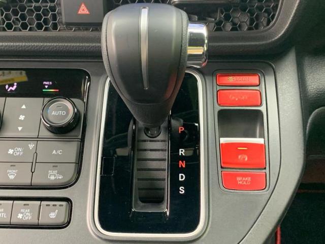 ステップワゴン スパーダプレミアムライン　新品タイヤ／保証書／純正　１１インチ　メモリーナビ／フリップダウンモニター　純正　１５．６インチ／ホンダセンシング／両側電動スライドドア／シートヒーター　前席／マルチビューカメラシステム　ターボ（18枚目）