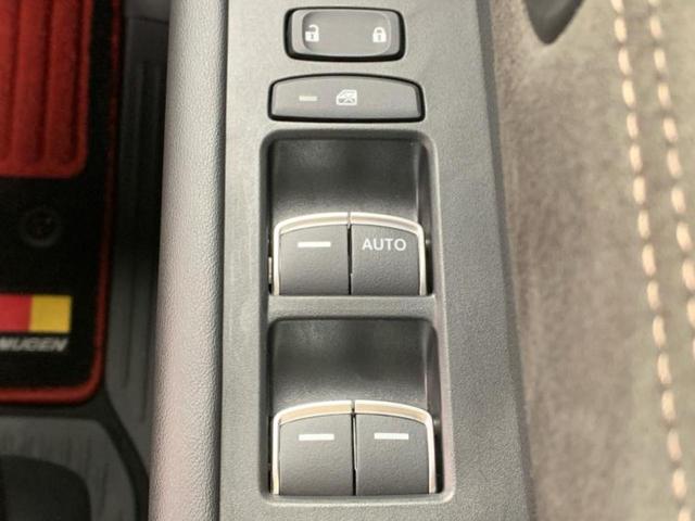 ステップワゴン スパーダプレミアムライン　新品タイヤ／保証書／純正　１１インチ　メモリーナビ／フリップダウンモニター　純正　１５．６インチ／ホンダセンシング／両側電動スライドドア／シートヒーター　前席／マルチビューカメラシステム　ターボ（31枚目）