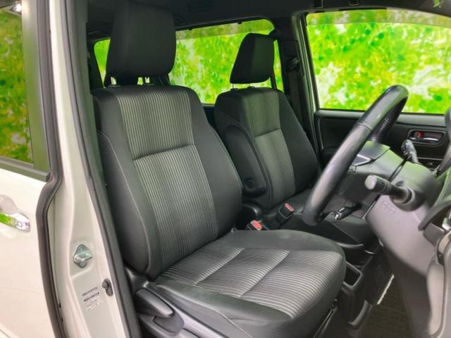 ヴォクシー ハイブリッドZSキラメキ2 新品タイヤ/保証書/社外 11インチ SDナビ/フリップダウンモニター 社外 12.8インチ/トヨタセーフティセンス/両側電動スライドドア/シートヒーター 前席/車線逸脱防止支援システム バックカメラ(4枚目)