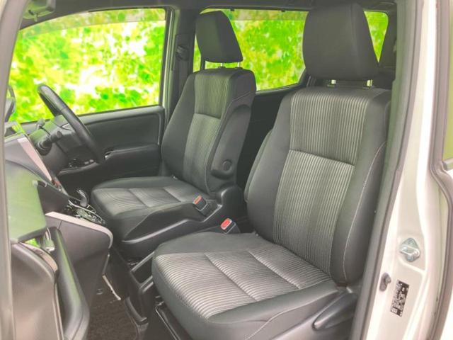 ヴォクシー ハイブリッドZSキラメキ2 新品タイヤ/保証書/社外 11インチ SDナビ/フリップダウンモニター 社外 12.8インチ/トヨタセーフティセンス/両側電動スライドドア/シートヒーター 前席/車線逸脱防止支援システム バックカメラ(7枚目)