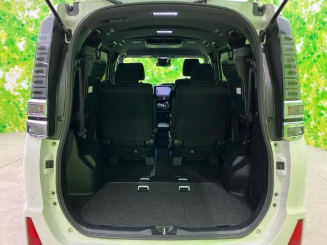 ヴォクシー ハイブリッドZSキラメキ2 新品タイヤ/保証書/社外 11インチ SDナビ/フリップダウンモニター 社外 12.8インチ/トヨタセーフティセンス/両側電動スライドドア/シートヒーター 前席/車線逸脱防止支援システム バックカメラ(21枚目)