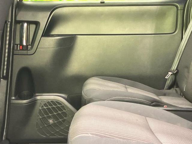 ヴォクシー ハイブリッドZSキラメキ2 新品タイヤ/保証書/社外 11インチ SDナビ/フリップダウンモニター 社外 12.8インチ/トヨタセーフティセンス/両側電動スライドドア/シートヒーター 前席/車線逸脱防止支援システム バックカメラ(24枚目)