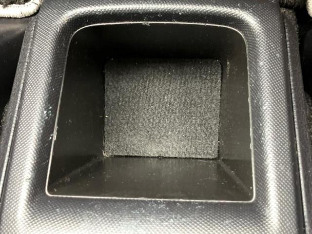 ヴォクシー ハイブリッドZSキラメキ2 新品タイヤ/保証書/社外 11インチ SDナビ/フリップダウンモニター 社外 12.8インチ/トヨタセーフティセンス/両側電動スライドドア/シートヒーター 前席/車線逸脱防止支援システム バックカメラ(35枚目)