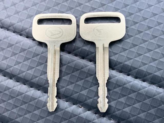 ハイゼットトラック 4WDスタンダードノウヨウスペシャル 新品タイヤ/保証書/ディスプレイオーディオ9インチ/スマートアシスト(トヨタ・ダイハツ)/車線逸脱防止支援システム/パーキングアシスト バックガイド/USBジャック 衝突被害軽減システム バックカメラ(25枚目)