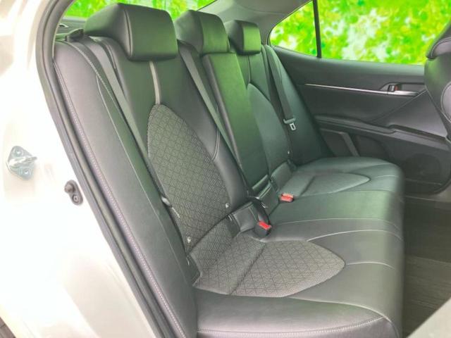 カムリ WSレザーパッケージ 新品タイヤ/保証書/ディスプレイオーディオ+ナビ9インチ/トヨタセーフティセンス/シートヒーター 前席/車線逸脱防止支援システム/シート フルレザー/パーキングアシスト バックガイド 革シート 禁煙車(5枚目)