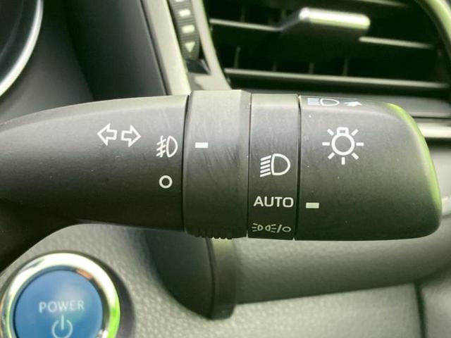 カムリ WSレザーパッケージ 新品タイヤ/保証書/ディスプレイオーディオ+ナビ9インチ/トヨタセーフティセンス/シートヒーター 前席/車線逸脱防止支援システム/シート フルレザー/パーキングアシスト バックガイド 革シート 禁煙車(15枚目)