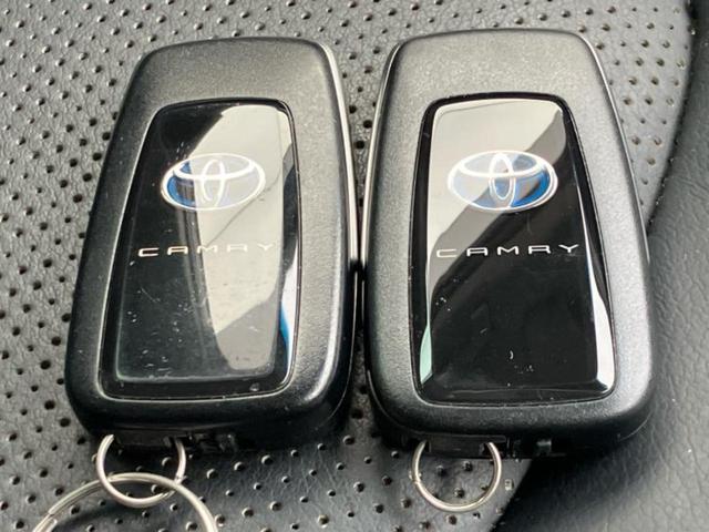 カムリ WSレザーパッケージ 新品タイヤ/保証書/ディスプレイオーディオ+ナビ9インチ/トヨタセーフティセンス/シートヒーター 前席/車線逸脱防止支援システム/シート フルレザー/パーキングアシスト バックガイド 革シート 禁煙車(33枚目)