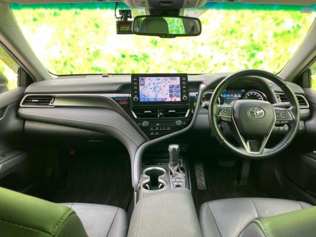 カムリ WSレザーパッケージ 新品タイヤ/保証書/ディスプレイオーディオ+ナビ9インチ/トヨタセーフティセンス/シートヒーター 前席/車線逸脱防止支援システム/シート フルレザー/パーキングアシスト バックガイド 革シート 禁煙車(50枚目)