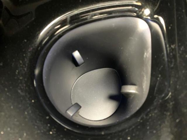 Ｃ－ＨＲ Ｇ　社外　９インチ　ＳＤナビ／トヨタセーフティセンス／シートヒーター　前席／車線逸脱防止支援システム／シート　ハーフレザー／ＵＳＢジャック／Ｂｌｕｅｔｏｏｔｈ接続／ＥＴＣ／ＥＢＤ付ＡＢＳ／横滑り防止装置（32枚目）