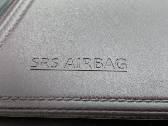 Ｃ－ＨＲ Ｇ　社外　９インチ　ＳＤナビ／トヨタセーフティセンス／シートヒーター　前席／車線逸脱防止支援システム／シート　ハーフレザー／ＵＳＢジャック／Ｂｌｕｅｔｏｏｔｈ接続／ＥＴＣ／ＥＢＤ付ＡＢＳ／横滑り防止装置（53枚目）