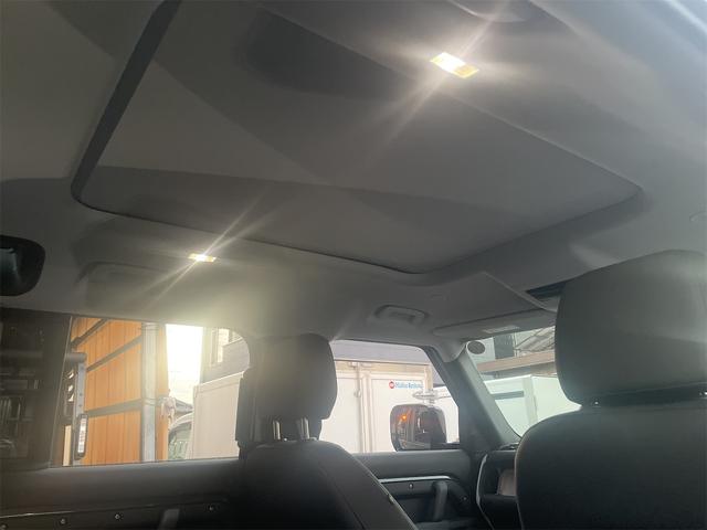 ディフェンダー 110S D350 パノラミックスライディングルーフ シートヒーター デジタルインナーミラー 法人1オーナー(39枚目)