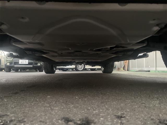 ディフェンダー 110S D350 パノラミックスライディングルーフ シートヒーター デジタルインナーミラー 法人1オーナー(45枚目)