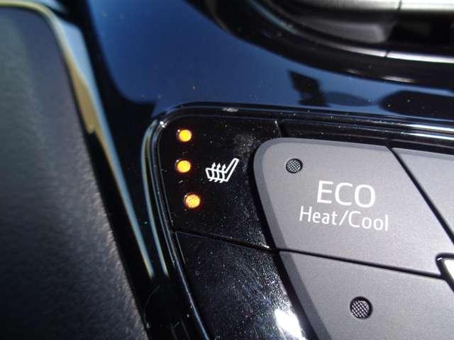 C-HR ハイブリッド 1.8 G ナビ バックカメラ シートヒーター ETC TSS アダクティブクルーズ シートヒータ アイドルストップ AHB 禁煙車両 LEDヘッド バックモニタ イモビライザー ナビ&TV ETC付 スマキー(8枚目)