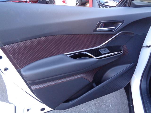 C-HR ハイブリッド 1.8 G ナビ バックカメラ シートヒーター ETC TSS アダクティブクルーズ シートヒータ アイドルストップ AHB 禁煙車両 LEDヘッド バックモニタ イモビライザー ナビ&TV ETC付 スマキー(38枚目)