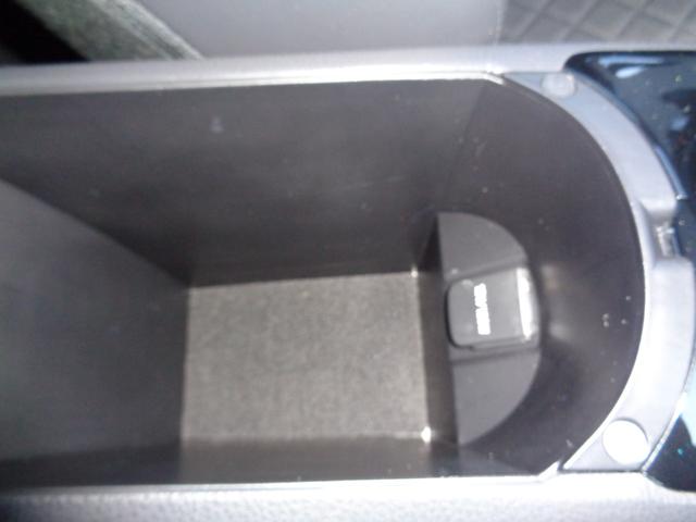 C-HR ハイブリッド 1.8 G ナビ バックカメラ シートヒーター ETC TSS アダクティブクルーズ シートヒータ アイドルストップ AHB 禁煙車両 LEDヘッド バックモニタ イモビライザー ナビ&TV ETC付 スマキー(43枚目)