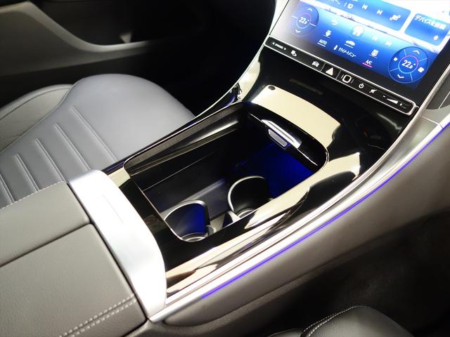 GLC GLC220 d 4マチック AMGラインパッケージ AMGレザーエクスクルーシブパッケージ ドライバーズパッケージ AMGライン Bluetooth接続 ETC LEDヘッドライト TV アイドリングストップ(25枚目)