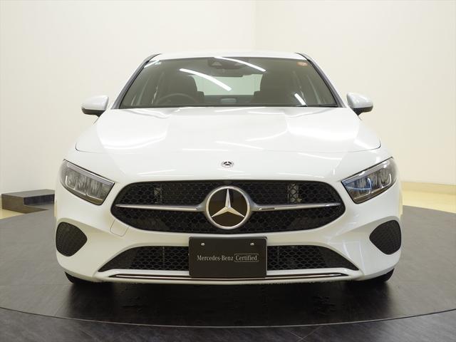 Ａクラスセダン Ａ１８０　セダン　ナビゲーションパッケージ　Ｂｌｕｅｔｏｏｔｈ接続　ＥＴＣ　ＬＥＤヘッドライト　ＴＶ　アイドリングストップ　クルーズコントロール　コネクテッド機能　シートヒーター　トランクスルー　ナビ　バックモニター（2枚目）