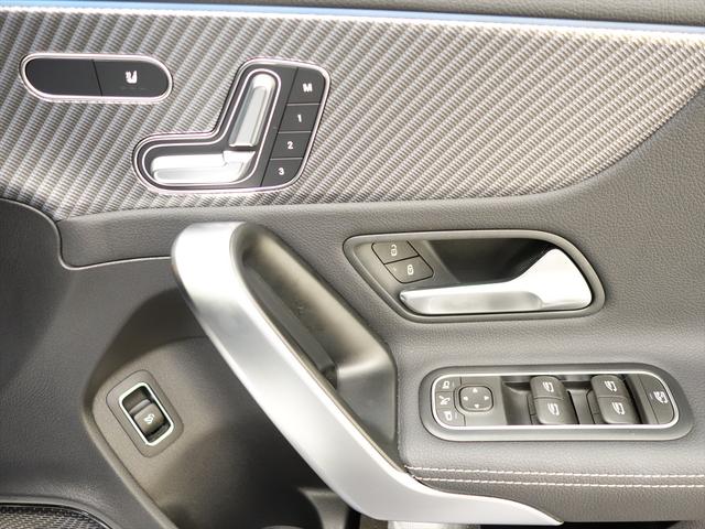 Ａクラスセダン Ａ１８０　セダン　ナビゲーションパッケージ　Ｂｌｕｅｔｏｏｔｈ接続　ＥＴＣ　ＬＥＤヘッドライト　ＴＶ　アイドリングストップ　クルーズコントロール　コネクテッド機能　シートヒーター　トランクスルー　ナビ　バックモニター（19枚目）