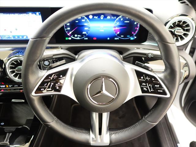 Ａクラスセダン Ａ１８０　セダン　ナビゲーションパッケージ　Ｂｌｕｅｔｏｏｔｈ接続　ＥＴＣ　ＬＥＤヘッドライト　ＴＶ　アイドリングストップ　クルーズコントロール　コネクテッド機能　シートヒーター　トランクスルー　ナビ　バックモニター（30枚目）