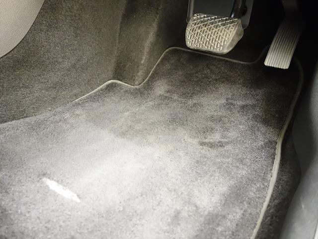 Ａクラスセダン Ａ１８０　セダン　ナビゲーションパッケージ　Ｂｌｕｅｔｏｏｔｈ接続　ＥＴＣ　ＬＥＤヘッドライト　ＴＶ　アイドリングストップ　クルーズコントロール　コネクテッド機能　シートヒーター　トランクスルー　ナビ　バックモニター（34枚目）