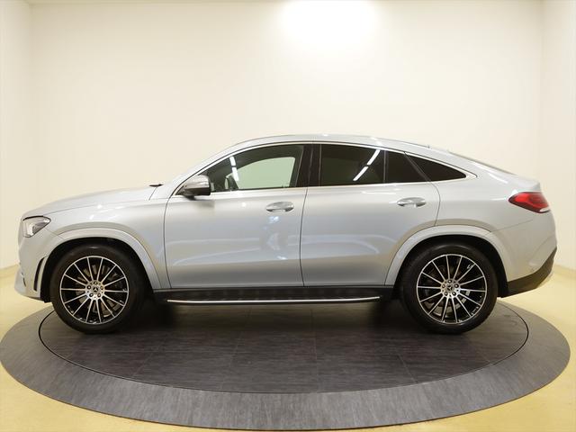 GLE GLE400 d 4マチック クーペ スポーツ Bluetooth接続 ETC LEDヘッドライト TV アイドリングストップ クルーズコントロール コネクテッド機能 サイドカメラ サンルーフ・ガラスルーフ シートエアコン シートヒーター(3枚目)