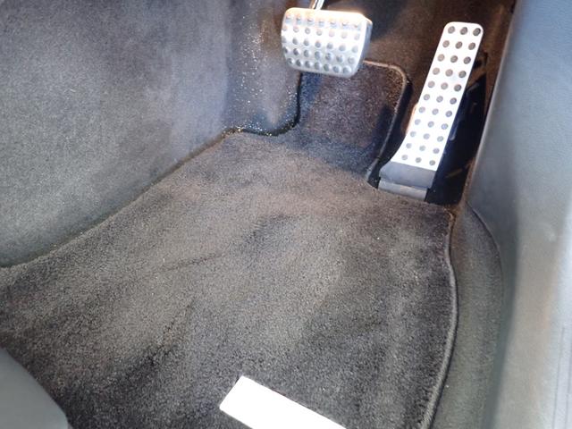 Ｅクラスステーションワゴン Ｅ２００　ステーションワゴン　スポーツ　ＡＭＧラインインテリアパッケージ　エクスクルーシブパッケージ　Ｂｌｕｅｔｏｏｔｈ接続　ＥＴＣ　ＬＥＤヘッドライト　ＴＶ　アイドリングストップ　クルーズコントロール　コネクテッド機能　サイドカメラ（11枚目）