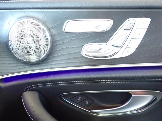 Ｅクラスステーションワゴン Ｅ２００　ステーションワゴン　スポーツ　ＡＭＧラインインテリアパッケージ　エクスクルーシブパッケージ　Ｂｌｕｅｔｏｏｔｈ接続　ＥＴＣ　ＬＥＤヘッドライト　ＴＶ　アイドリングストップ　クルーズコントロール　コネクテッド機能　サイドカメラ（16枚目）