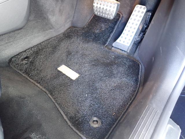 ＥＱＥ ＳＵＶ ＥＱＥ３５０　４マチック　ＳＵＶ　ローンチエディション　Ｂｌｕｅｔｏｏｔｈ接続　ＥＴＣ　ＬＥＤヘッドライト　ＴＶ　クルーズコントロール　コネクテッド機能　サイドカメラ　サンルーフ・ガラスルーフ　シートエアコン　シートヒーター　トランクスルー　ナビ（12枚目）