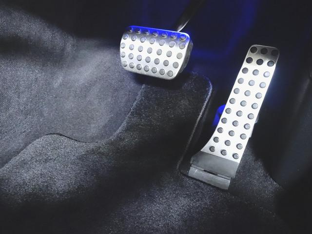 GLE GLE53 4マチックプラス クーペ Bluetooth接続 ETC LEDヘッドライト TV アイドリングストップ クルーズコントロール コネクテッド機能 サイドカメラ サンルーフ・ガラスルーフ シートエアコン シートヒーター(9枚目)