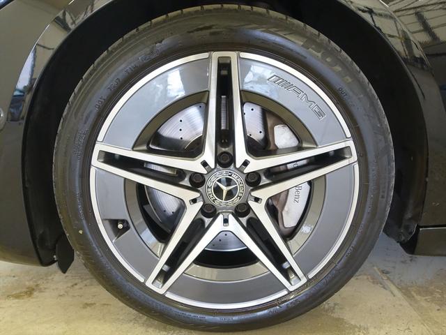 Ｃクラス Ｃ２００　アバンギャルド　ＡＭＧライン　ベーシックパッケージ　Ｂｌｕｅｔｏｏｔｈ接続　ＥＴＣ　ＬＥＤヘッドライト　ＴＶ　アイドリングストップ　クルーズコントロール　コネクテッド機能　サイドカメラ　サンルーフ・ガラスルーフ　シートヒーター（32枚目）