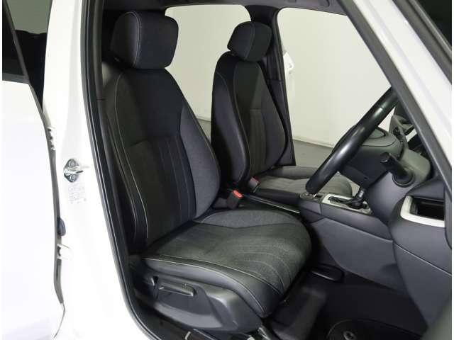 e:HEVホーム 2年保証付 衝突被害軽減ブレーキ アダプティブクルーズコントロール ドラレコ メモリーナビ Bカメラ フルセグ USB入力端子 LED ETC スマートキー ワンオーナー車(16枚目)