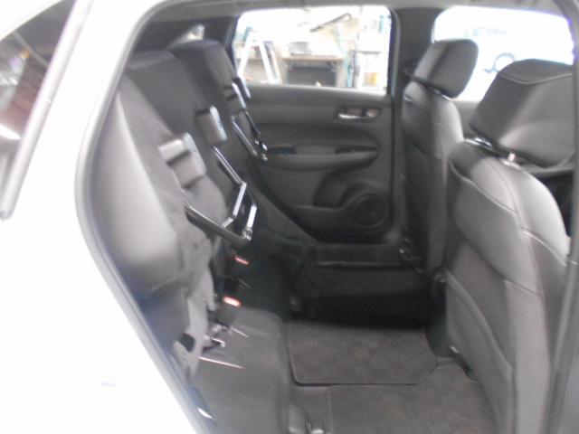 フィット e:HEVホーム ワンオーナー/衝突軽減ブレーキ/認定中古車/フルセグTV/メモリーナビ/サポカー/ETC/ドライブレコーダー/バックモニター/LEDライト/クルコン/スマートキー/横滑り防止装置/USB入力端子 禁煙(12枚目)