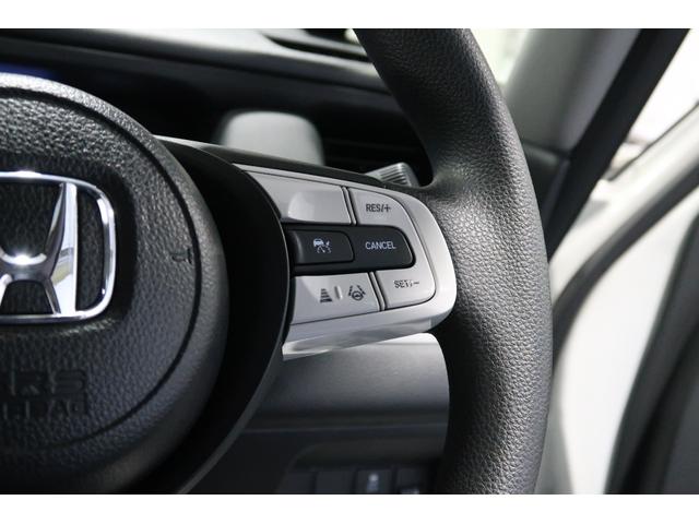 フィット ホーム 当社デモカー/認定中古車/2年保証付/禁煙車/運転支援/衝突軽減ブレーキ/レーンキープアシスト/障害物センサー/LEDヘッドライト/メモリーナビ/バックカメラ/USB接続/ミュージックプレーヤ―接続(16枚目)