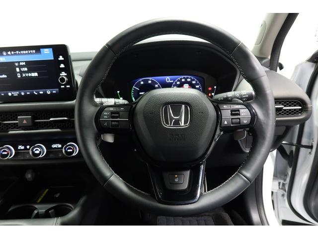 ＺＲ－Ｖ ｅ：ＨＥＶＺ　認定中古車／２年保証付／ワンオーナー／禁煙車／本革シート／シートヒーター／ＥＴＣ２．０／運転支援／クルコン／レーンアシスト／メモリーナビ／ＵＳＢ／全周囲カメラ／前後ドラレコ／ＬＥＤライト／先進ライト（16枚目）